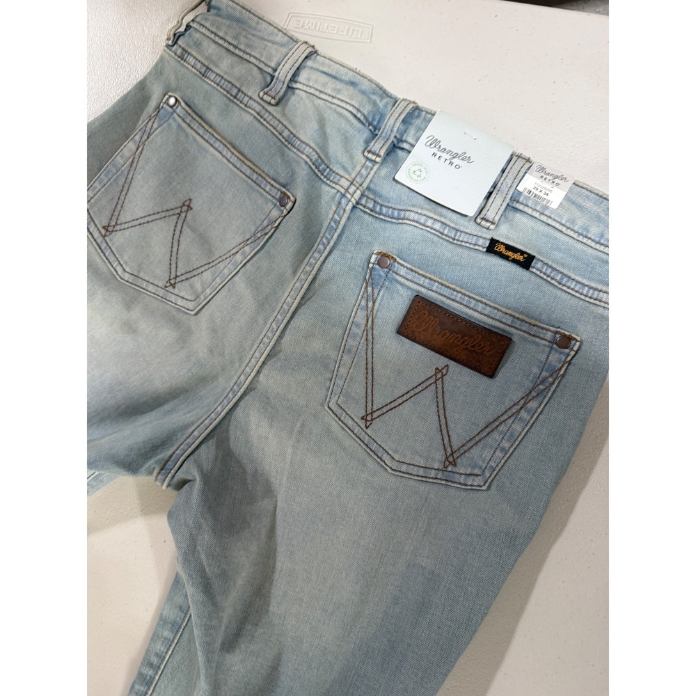 Wrangler Retro Green Jean Light Wash Distressed Bell Bottom Flare Jeans 29x34 - Picture 8 of 9